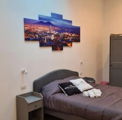 Morra\'S Room